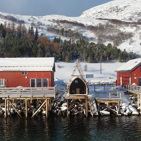 Lofoten Basecamp 레크네스