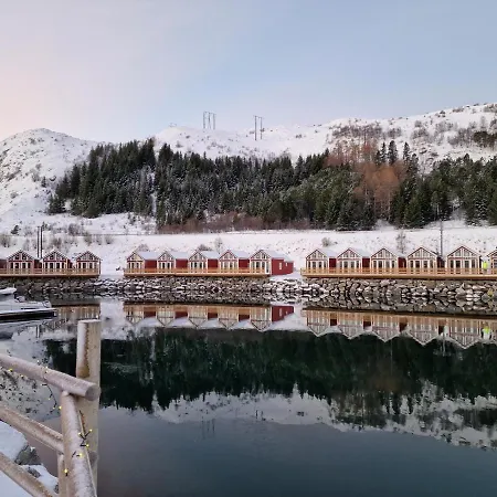 Lofoten Basecamp Alojamento de Turismo Selvagem *