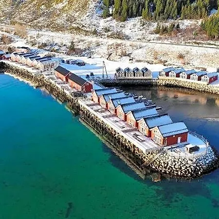 Lofoten Basecamp Lodge
