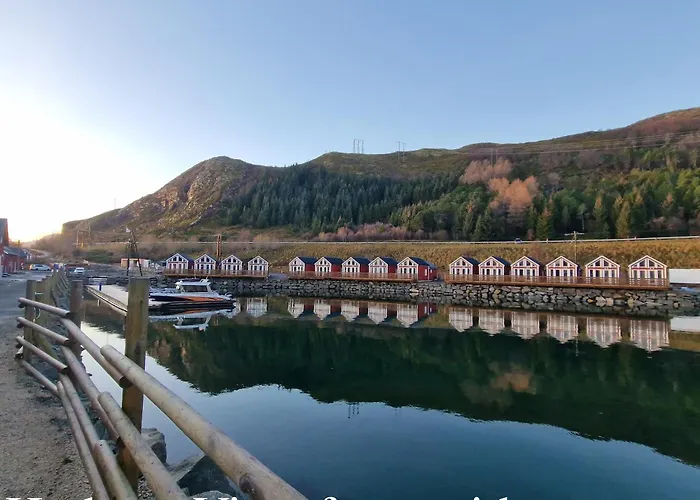 Lofoten Basecamp Jaktstuga Leknes