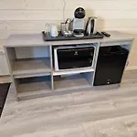 Lofoten Basecamp Лекнес